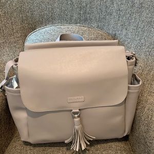 Skip Hop Greenwich Convertible diaper bag